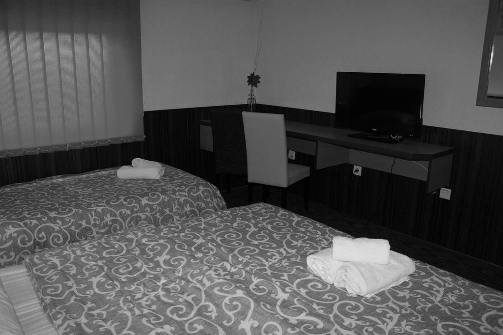 Hotel Piramida Sunca Visoko Pokoj fotografie