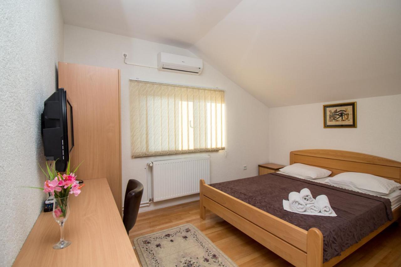 Hotel Piramida Sunca Visoko Exteriér fotografie