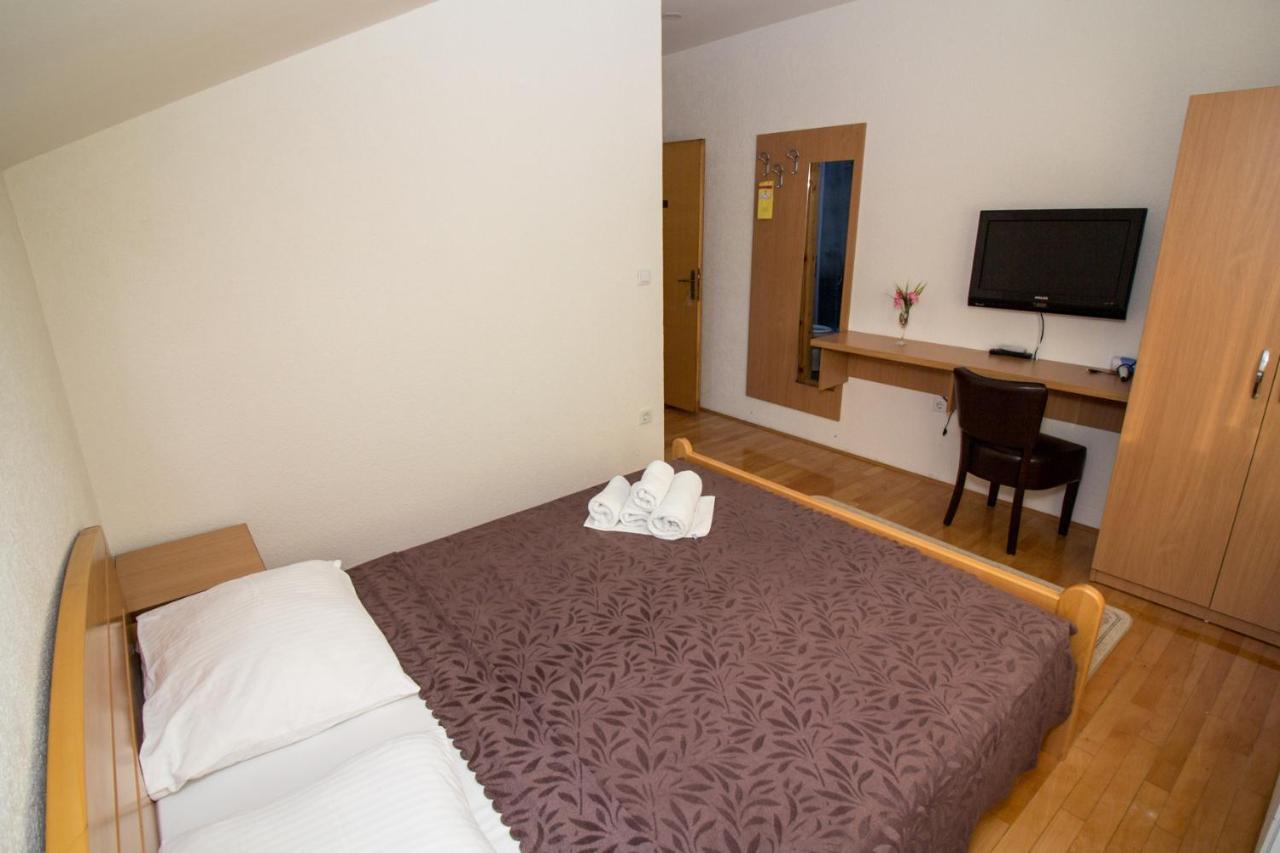 Hotel Piramida Sunca Visoko Exteriér fotografie