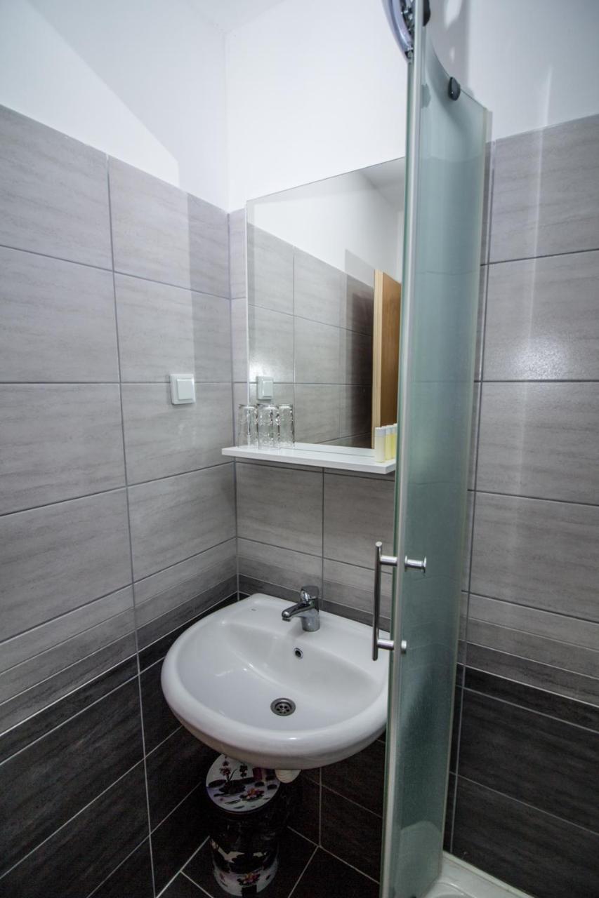 Hotel Piramida Sunca Visoko Exteriér fotografie